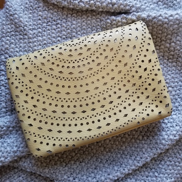 Street Level Handbags - Street Level Light Yellow Purse